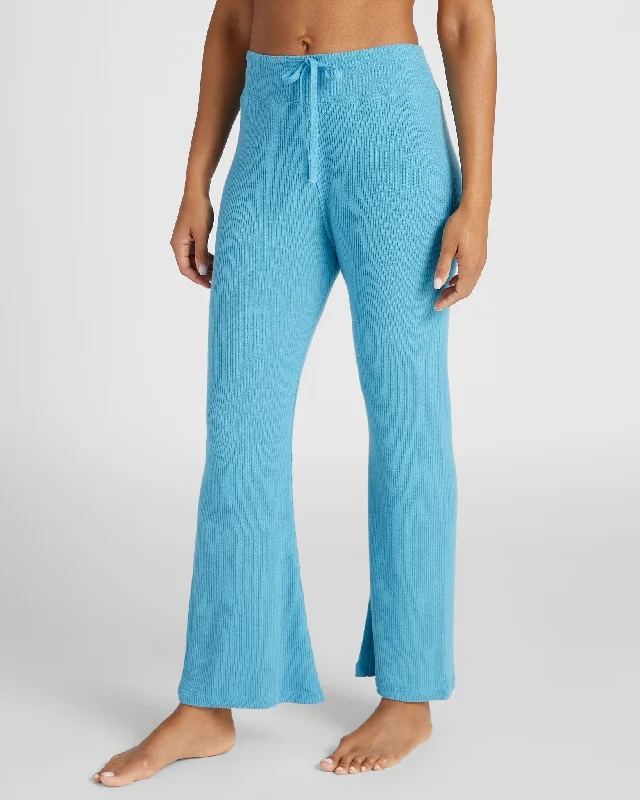 Beach Walk Ribbed Flare Pant